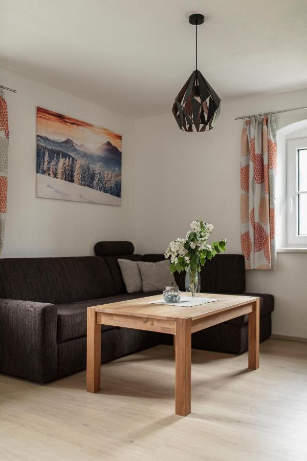 Haus Enzian Apartment ฮินเทอร์ชโตเดอร์ ภายนอก รูปภาพ