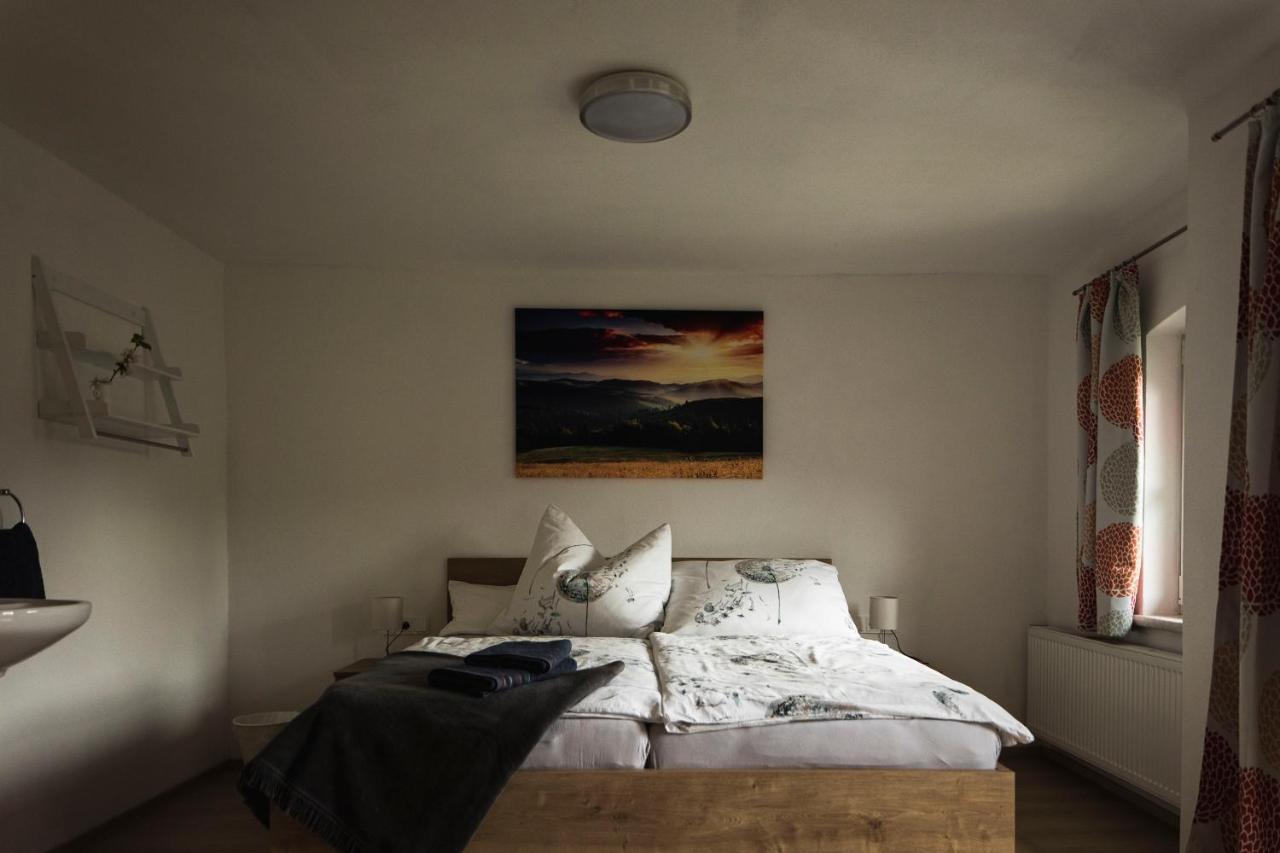 Haus Enzian Apartment ฮินเทอร์ชโตเดอร์ ภายนอก รูปภาพ